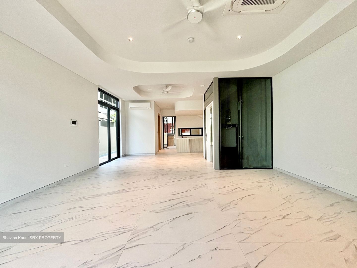 Whitley Road (D11), Semi-Detached #488904781